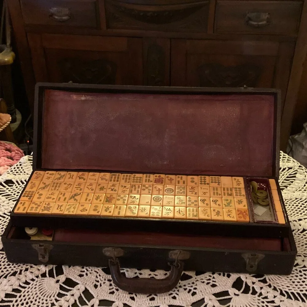 Mah Jong | Games | Antique Mahjong Mah Jong Set Total Of 56 Tiles
